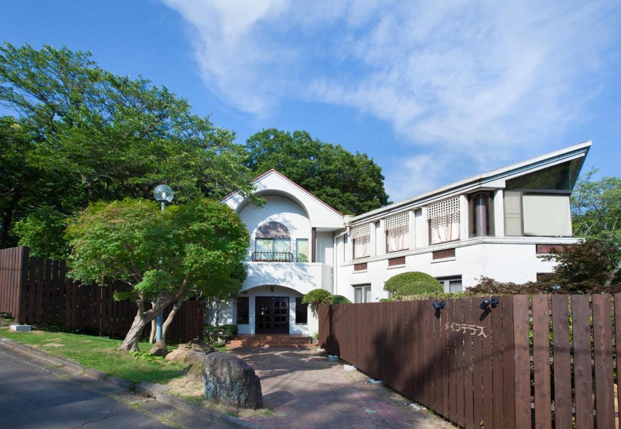 Izu Ippeki Lake Lakeside Terrace Ito  Exterior photo